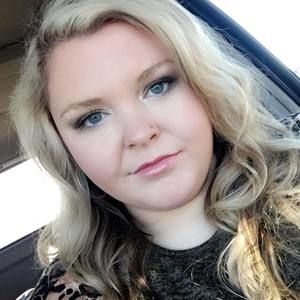 Meet your Posher, Sara beth